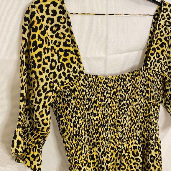 Notes du Nord Olivia Leopard-Print Smocked Maxi Dress - Picture 6 of 15